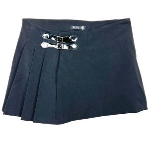 Y2K Black Pleated Mini Skirt Faux Pleater Buckles Reato 90s Medium